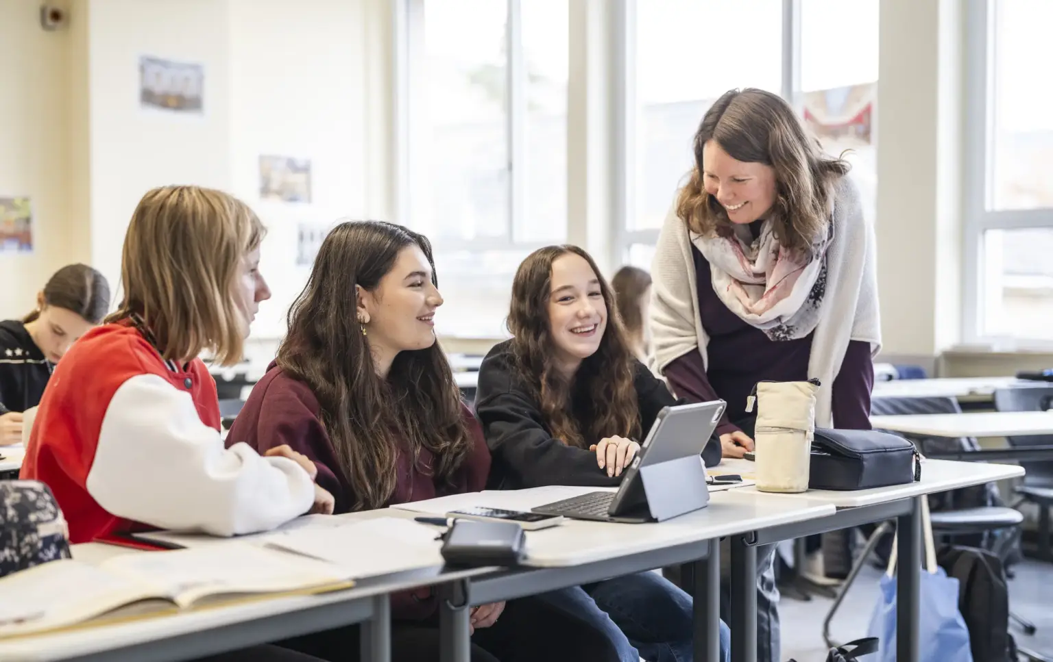 St Dominikus Gymnasium 2459 Unterricht m. Tablet St. Dominikus KA Okt25 foto eberle