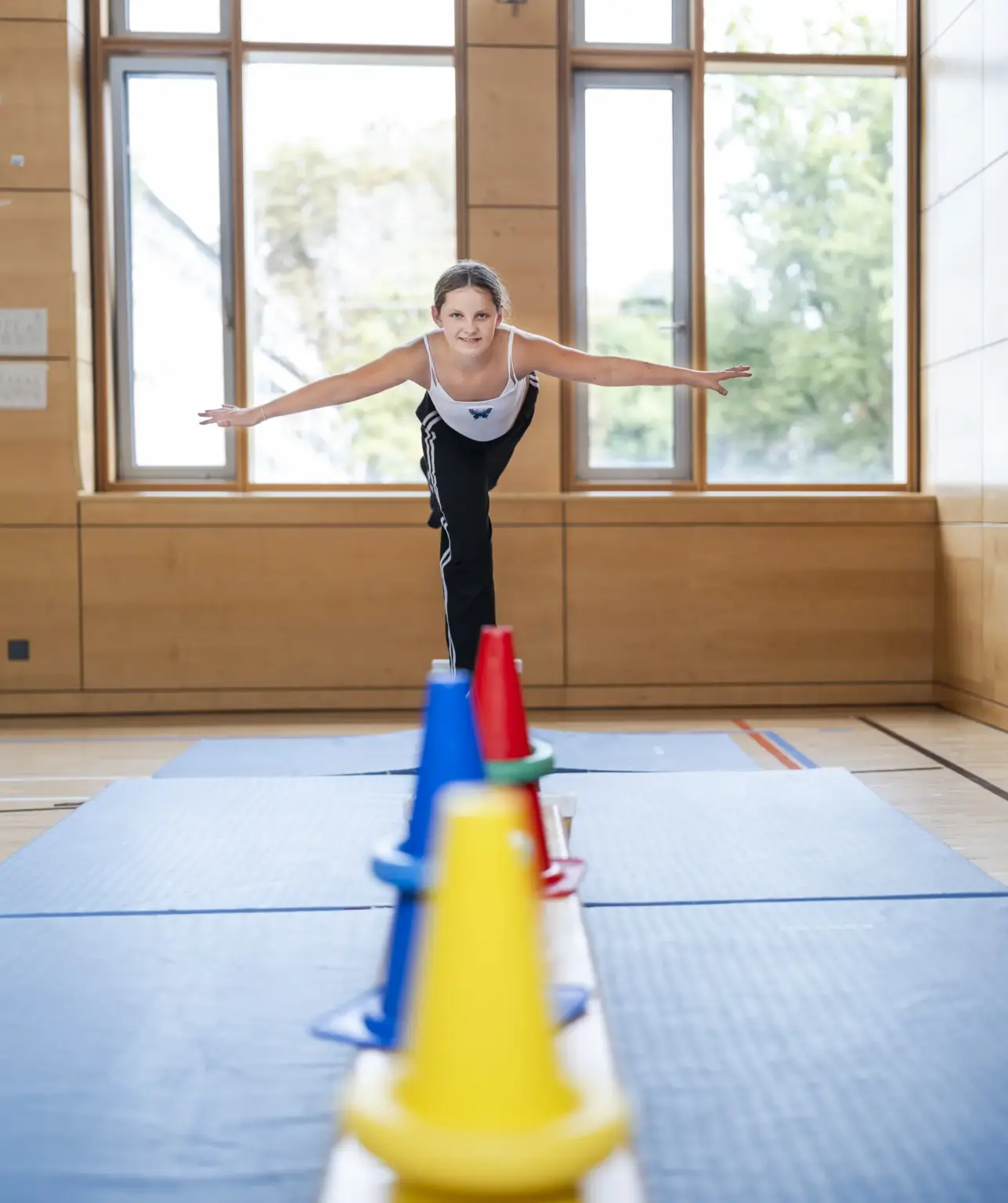 St Dominikus Gymnasium 2829 Sport Turnhalle St. Dominikus KA Okt25 foto eberle