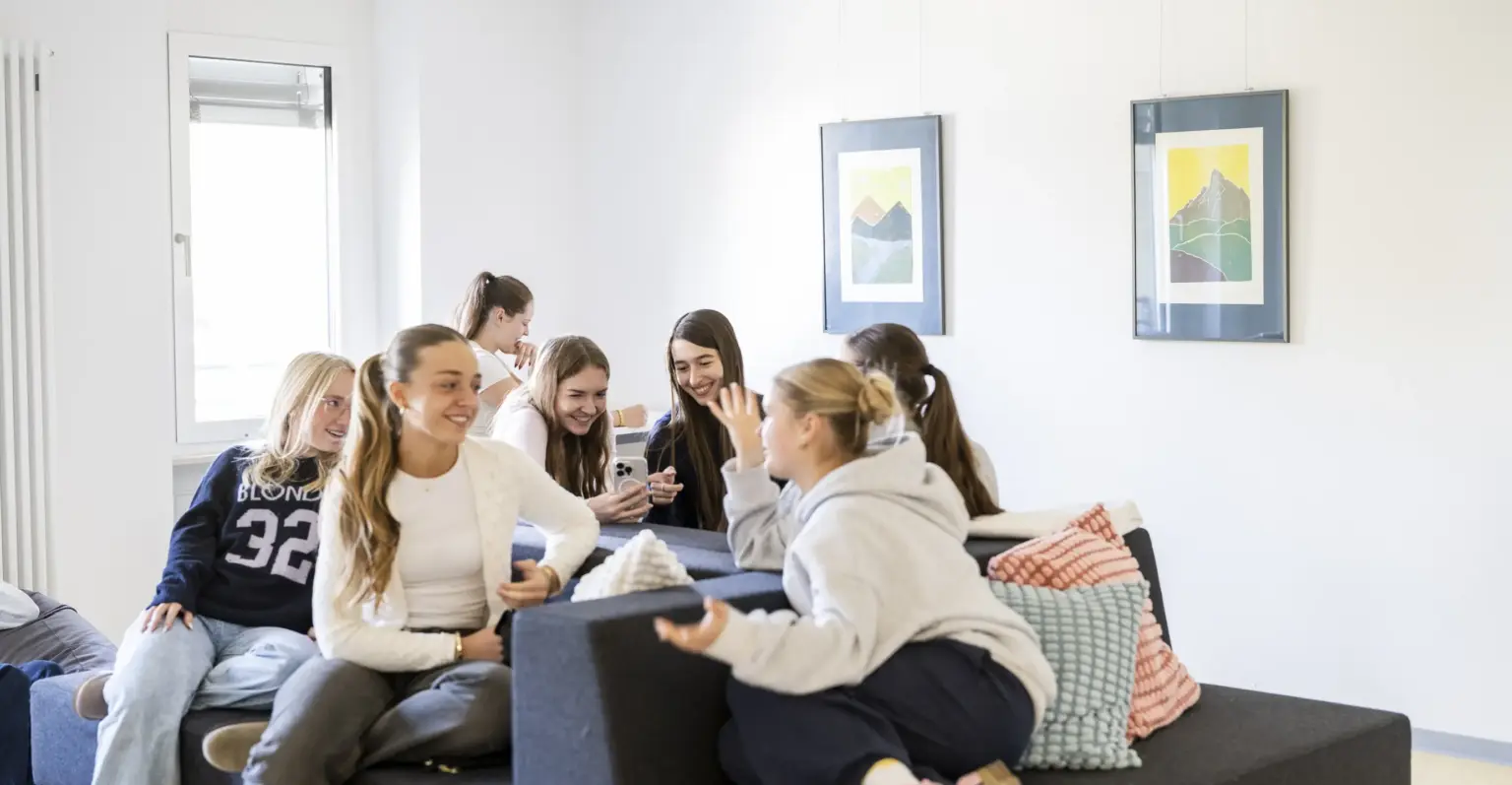 St Dominikus Gymnasium 2888 Oberstufenraum chillen St. Dominikus KA Okt25 foto eberle