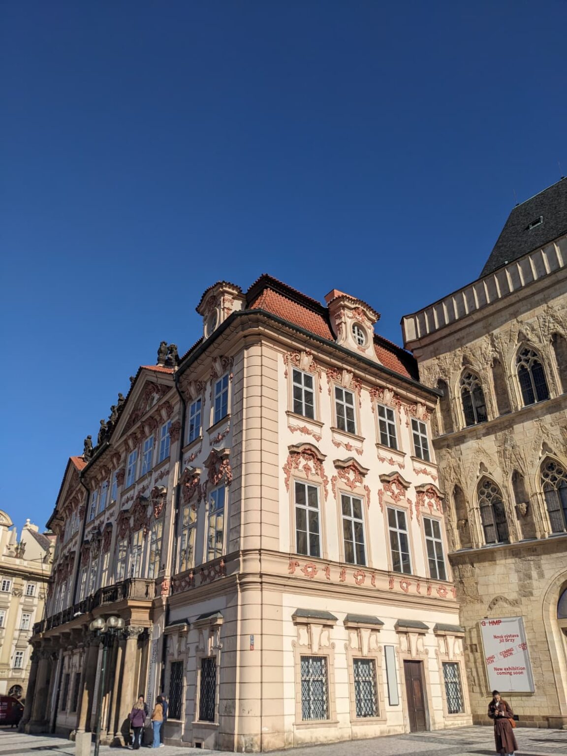 c263f8f2 1bc0 4a87 a30e 67ea6a463020