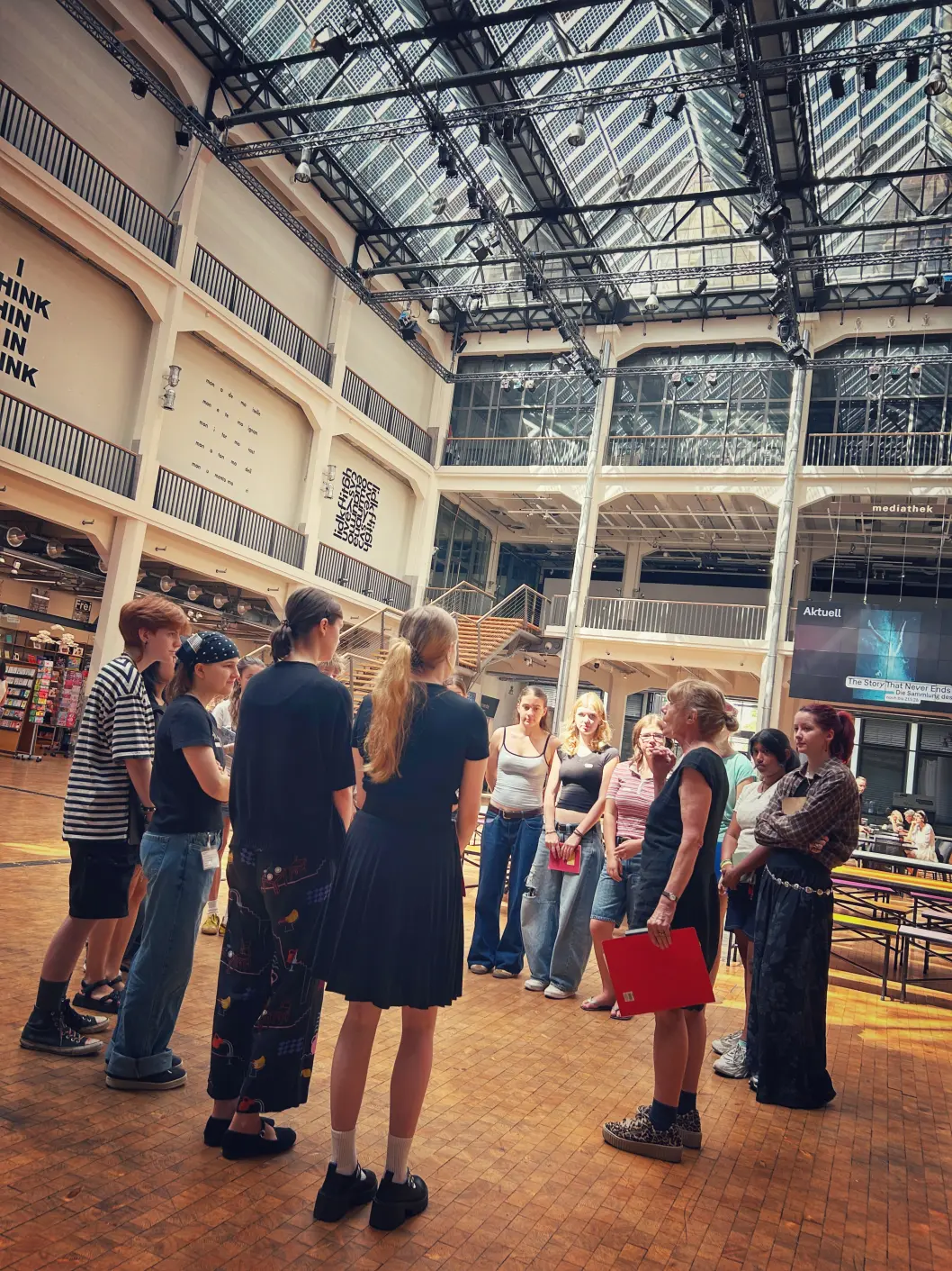 st dominikus gymnasium karlsruhe ZKM Kunst04